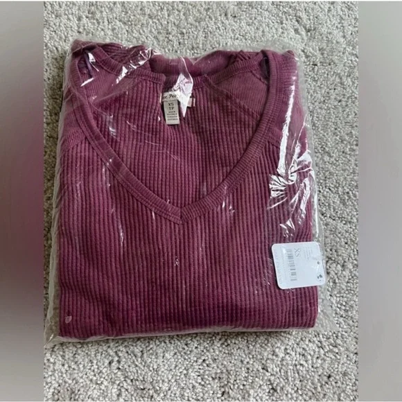 Free People - Santa Clara Thermal Top - Mulberry - Sz XS - Picture 2 of 3